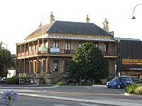 NSW - Grafton - Old NAB Building (1887) (11 Nov 2010)